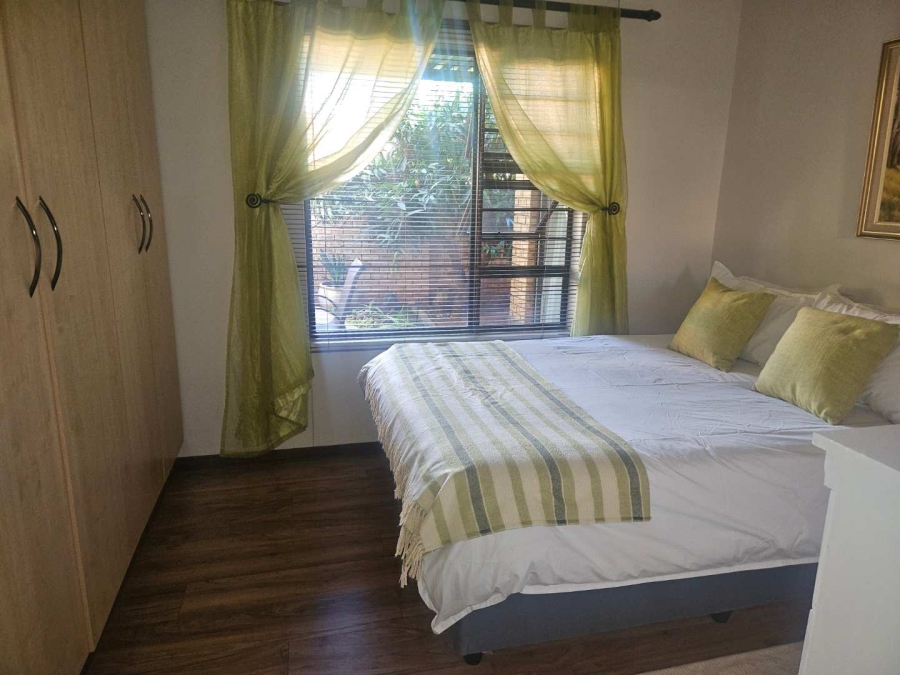 2 Bedroom Property for Sale in Rhodesdene Northern Cape